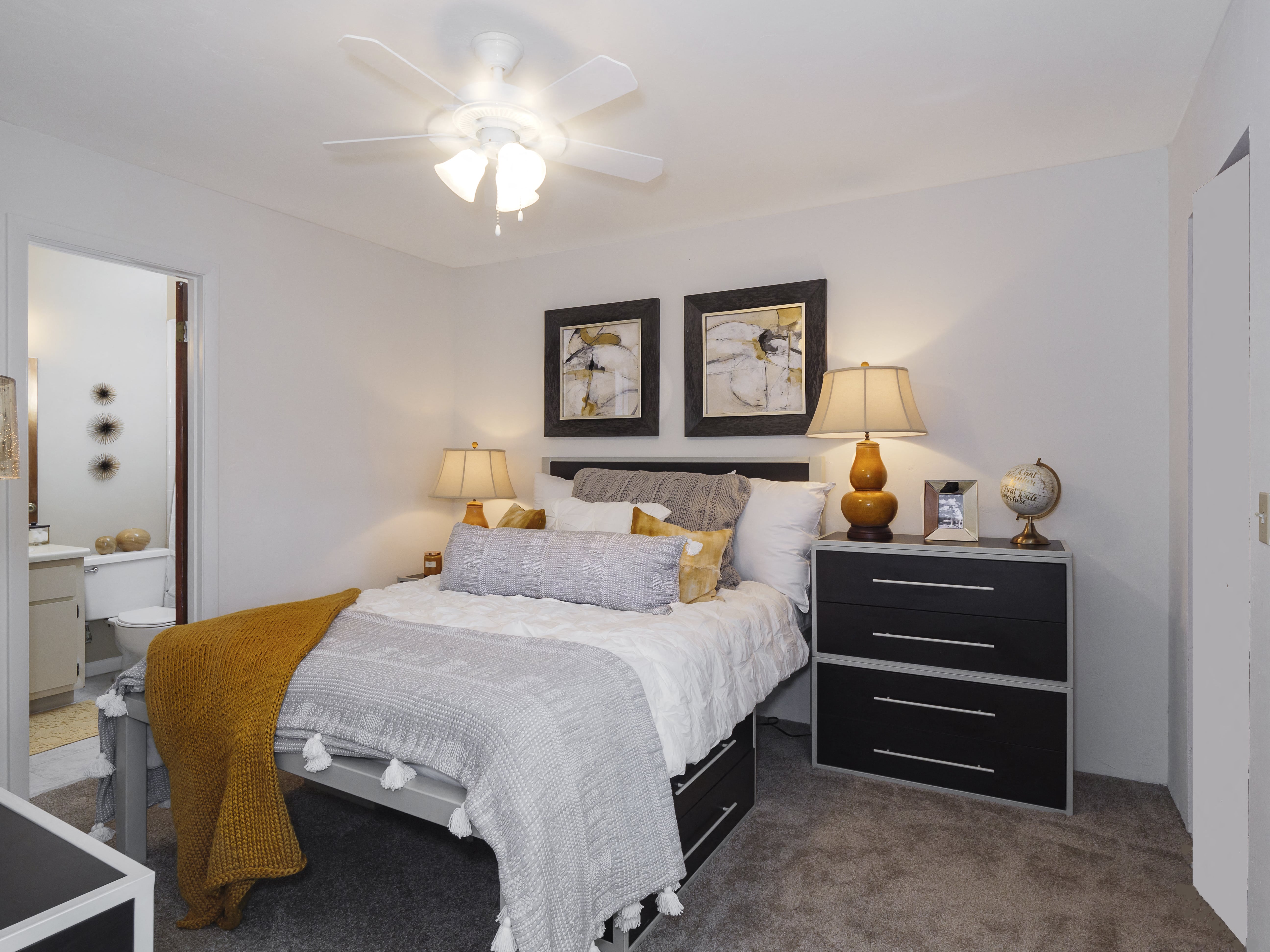 Spyglass Apartments